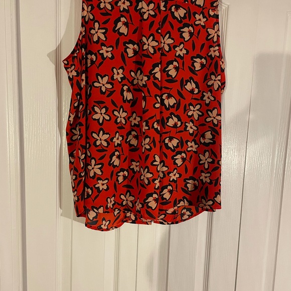 Red Multi Floral Skirt Set - Picture 3 of 7